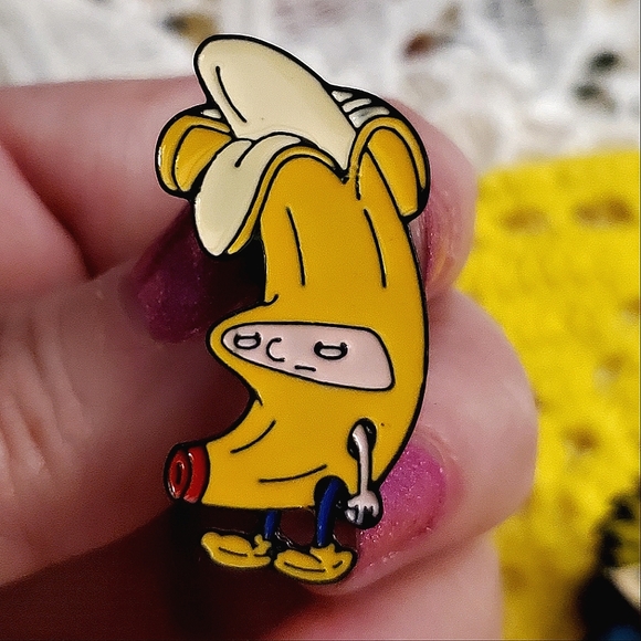 Downtown as Fruits Arnold enamel push pin. - Picture 2 of 6